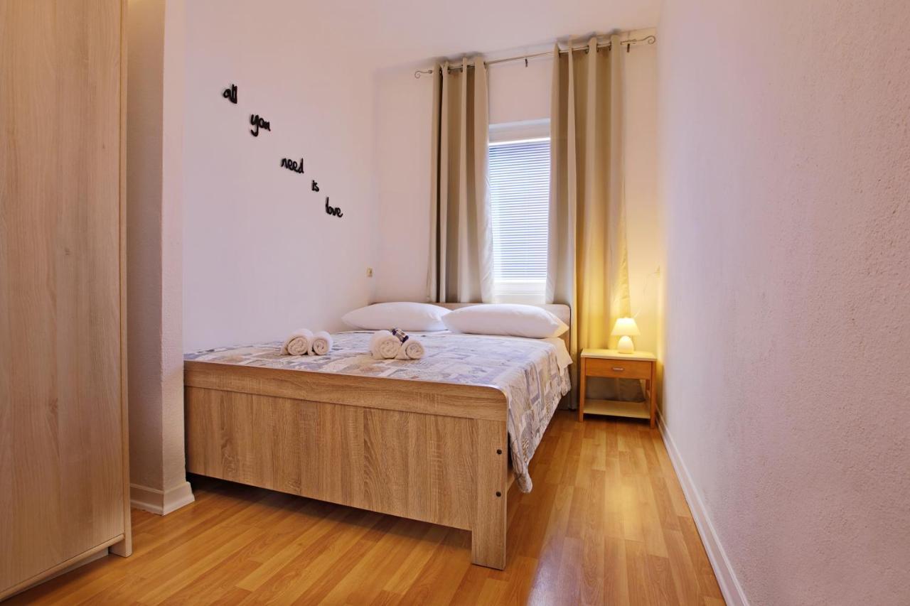 Apartments Barka Split Exterior photo