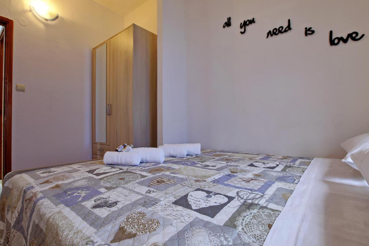 Apartments Barka Split Exterior photo